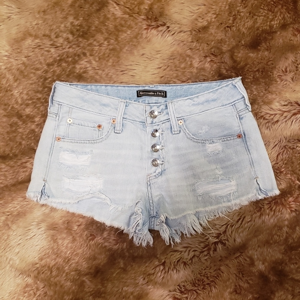 🌞 Abercrombie Ripped Jean Shorts